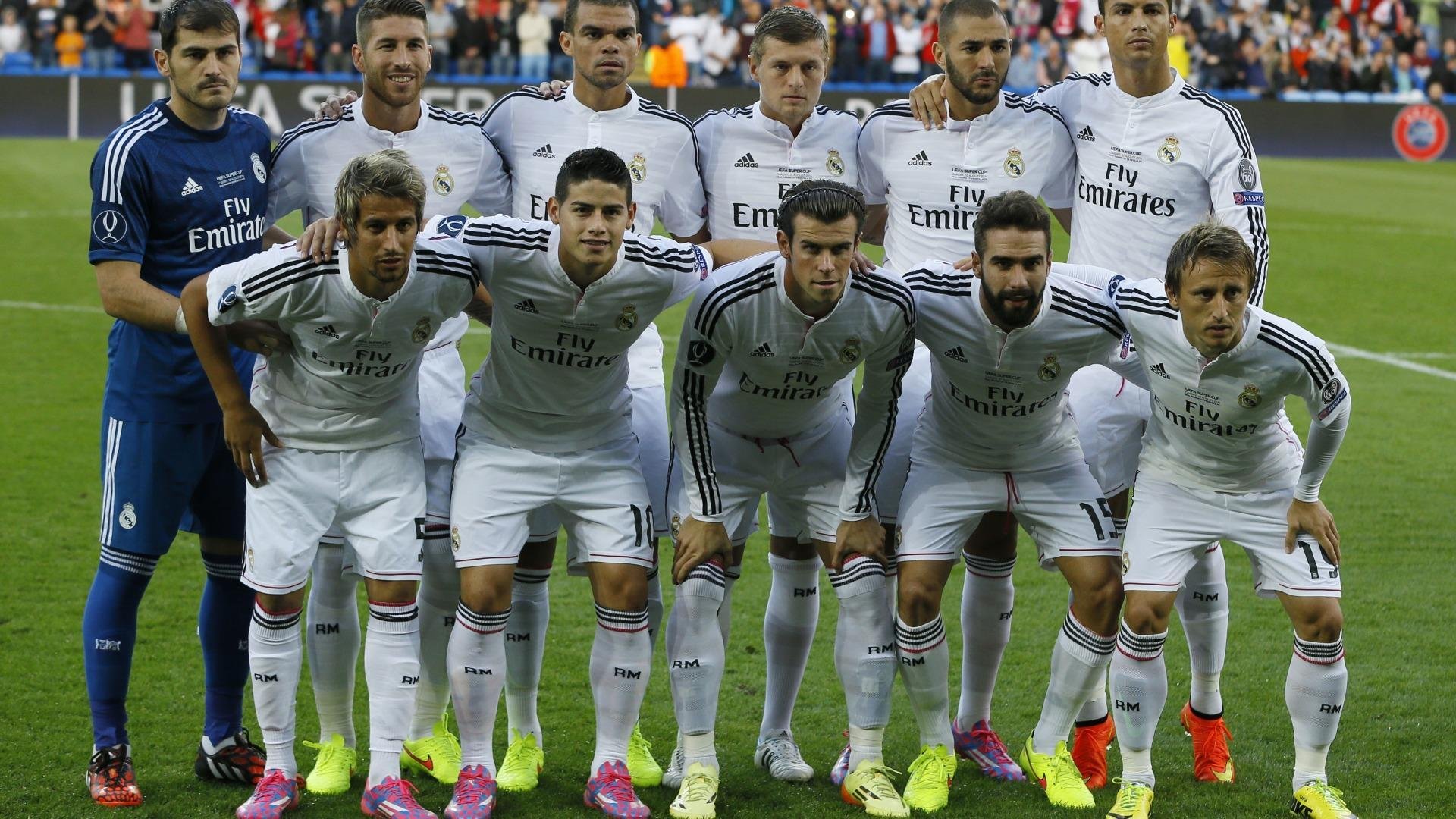 足球迷的“战袍”：自制球队T恤大赏，自制足球队徽